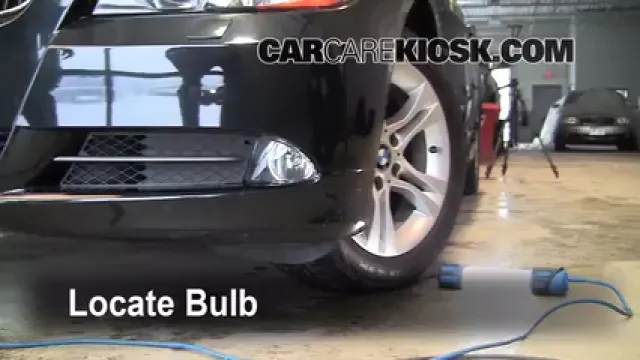 2008 BMW 328xi 3.0L 6 Cyl. Sedan (4 Door) Éclairage Feu antibrouillard (remplacer l'ampoule)